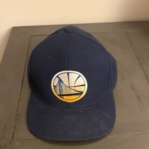 Gently worn snap back Golden State Warrior Mitchell & Ness Cap